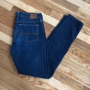 Lucky Brand Size 6 Charlie Skinny Dark Wash